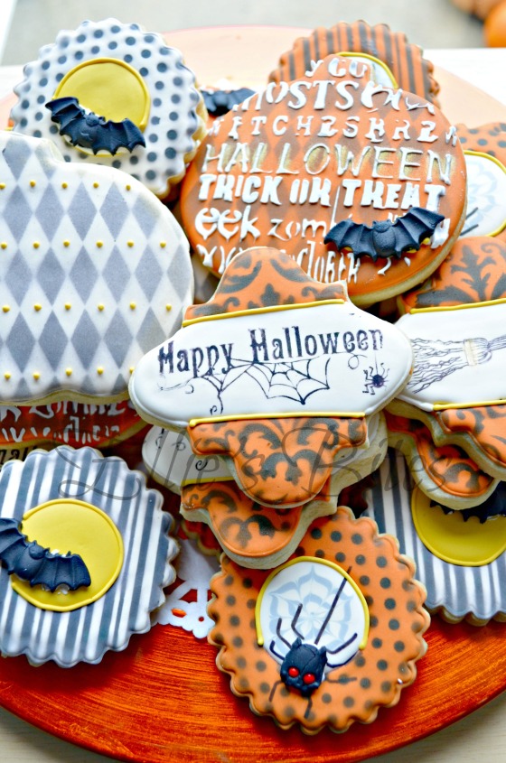 Halloween Cookies 2014 (Ellie;s Bites)